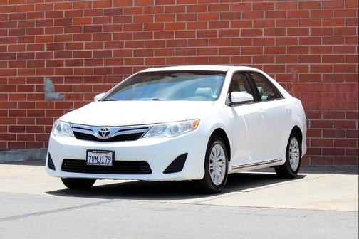 2013 Toyota Camry LE