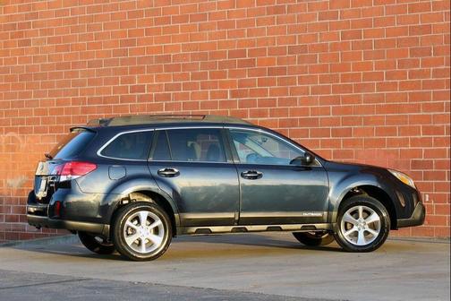 2014 Subaru Outback 2.5i Limited