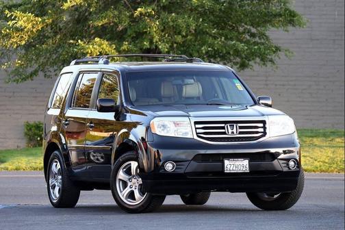 Crystal Black Pearl 2013 Honda Pilot EX-L