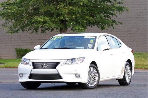 Starfire Pearl 2013 Lexus ES 350 Base