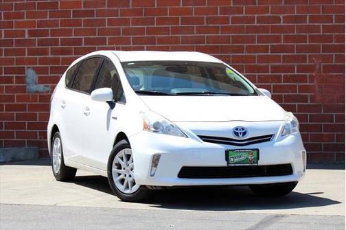 2012 Toyota Prius v Three