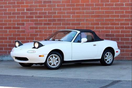 1994 Mazda MX-5 Miata Base 2dr Convertible