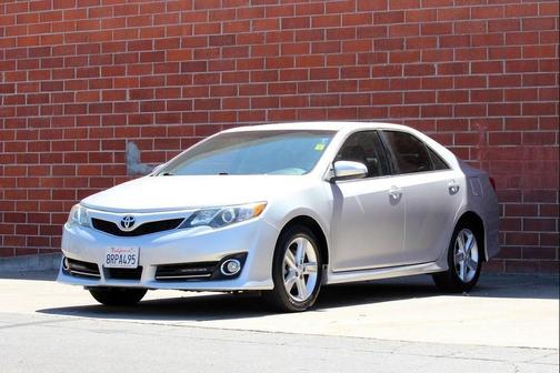 2014 Toyota Camry SE