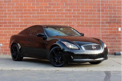 2009 INFINITI G37x Base