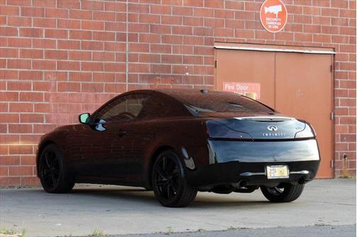 2009 INFINITI G37x Base