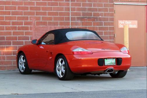 2002 Porsche Boxster Base 2dr Convertible
