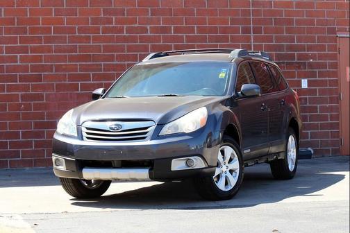 2010 Subaru Outback 2.5 i Premium