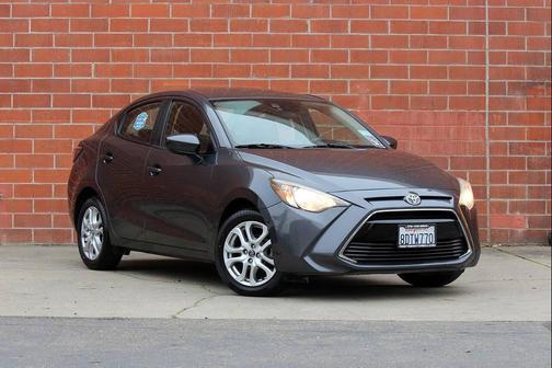 2018 Toyota Yaris iA Base