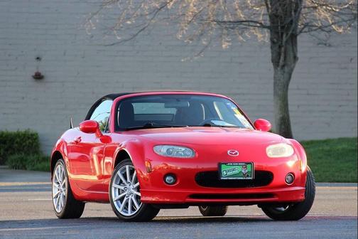 2006 Mazda MX-5 Miata Sport