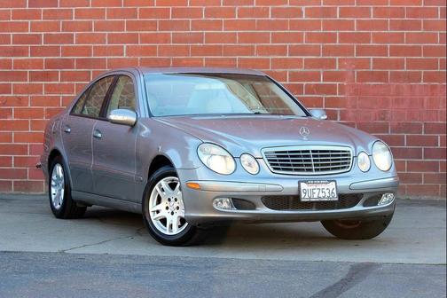 2003 Mercedes-Benz E-Class E 320 4dr Sedan