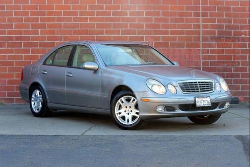 2003 Mercedes-Benz E-Class E 320 4dr Sedan