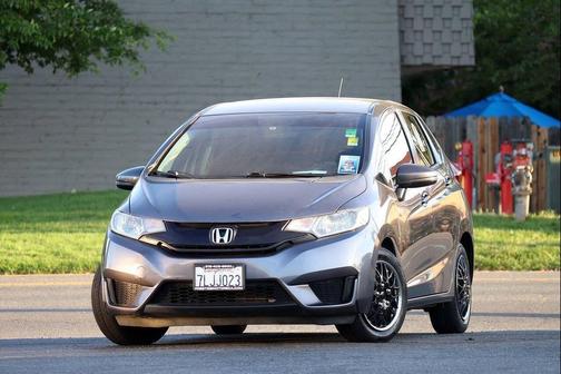 Modern Steel Metallic 2015 Honda Fit LX
