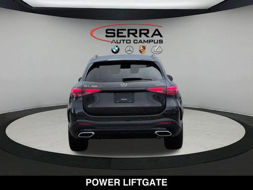 2026 Mercedes-Benz GLC 300 4MATIC