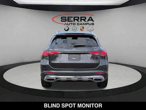 2026 Mercedes-Benz GLC 300 4MATIC