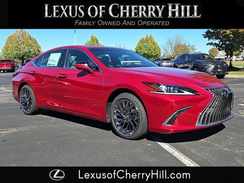 2025 Lexus ES 300h Luxury
