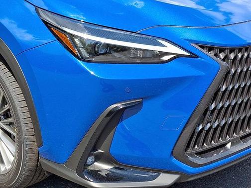 2025 Lexus NX 350h Premium