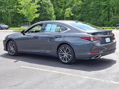 2024 Lexus ES 350 Base