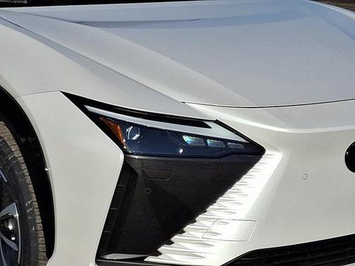 2025 Lexus RZ 450e RZ 450e Premium AWD w/18' Wheels