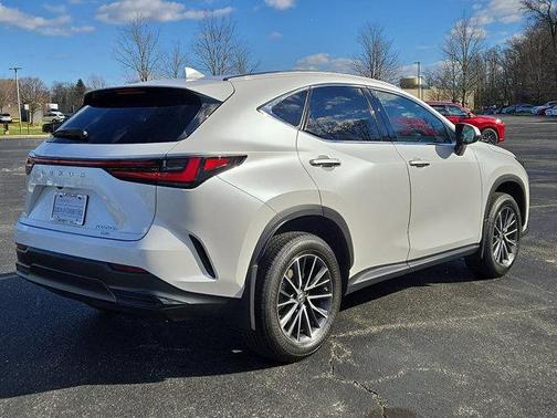 2023 Lexus NX 350h Premium