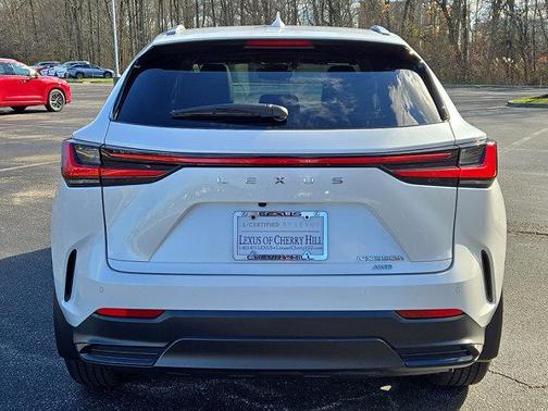 2023 Lexus NX 350h Premium