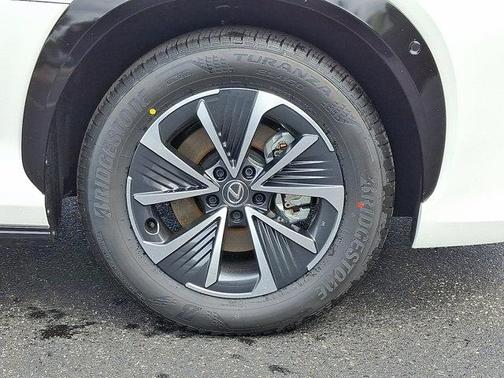 2025 Lexus RZ 450e RZ 450e Premium AWD w/18' Wheels