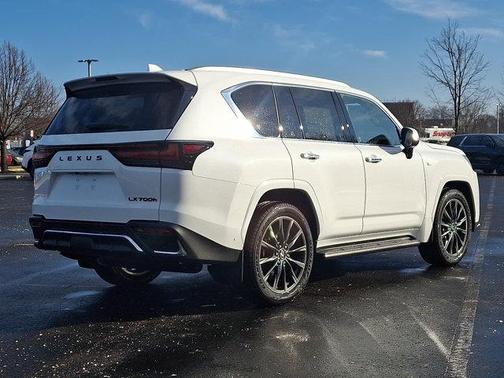 2025 Lexus LX 700h F SPORT