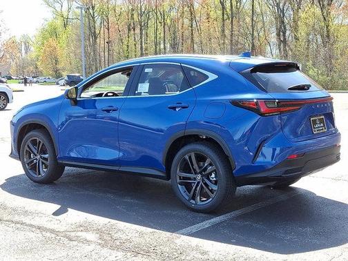 2025 Lexus NX 450h+ Luxury