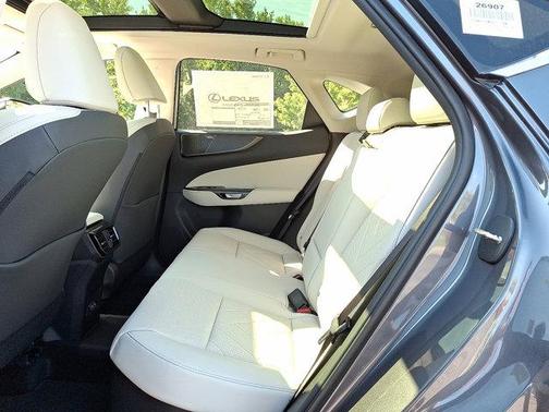 2025 Lexus NX 450h+ Luxury