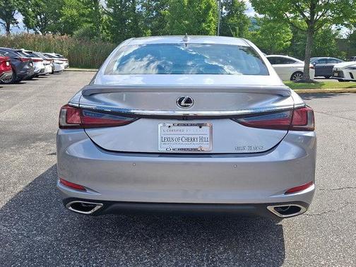 2024 Lexus ES 350 Base