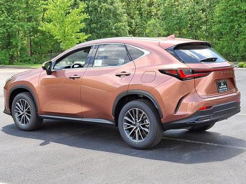 2025 Lexus NX 350h Luxury