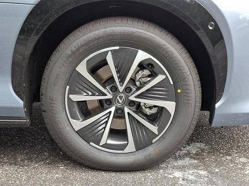 2025 Lexus RZ 450e RZ 450e Premium AWD w/18' Wheels