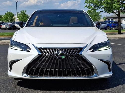 2022 Lexus ES 350 Ultra Luxury