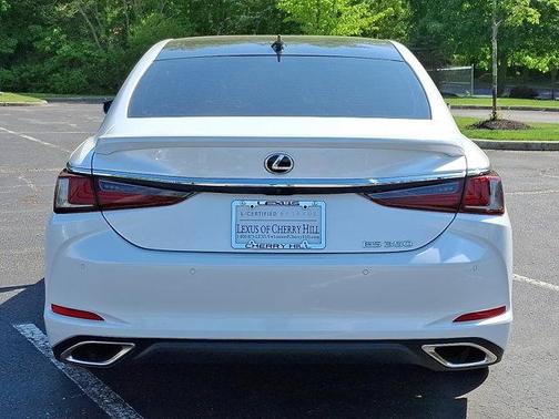 2022 Lexus ES 350 Ultra Luxury