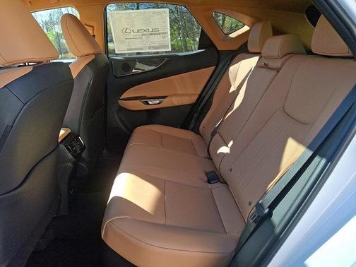 Ultra White - 0083 2026 Lexus NX 350h Premium