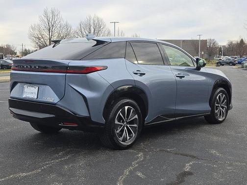 2025 Lexus RZ 450e Premium