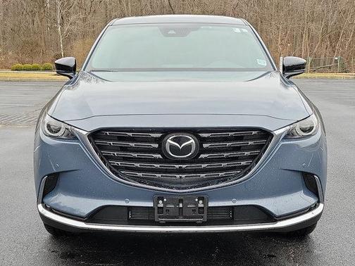 Photo 2 of 37 of 2023 Mazda CX-9 Carbon Edition