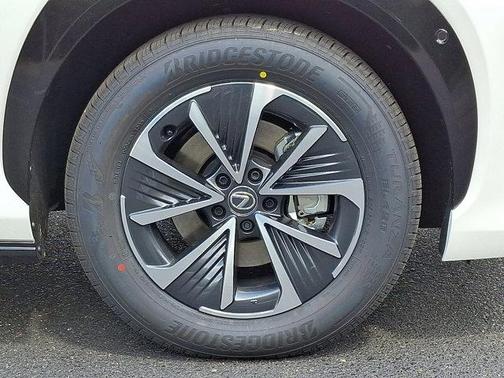 2025 Lexus RZ 450e RZ 450e Premium AWD w/18' Wheels