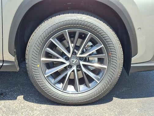 2025 Lexus NX 350h Luxury