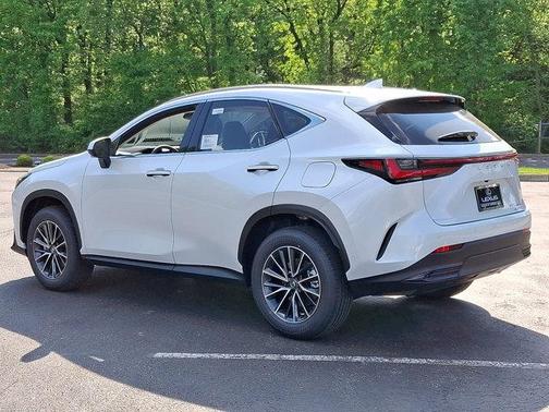 2025 Lexus NX 350h Luxury
