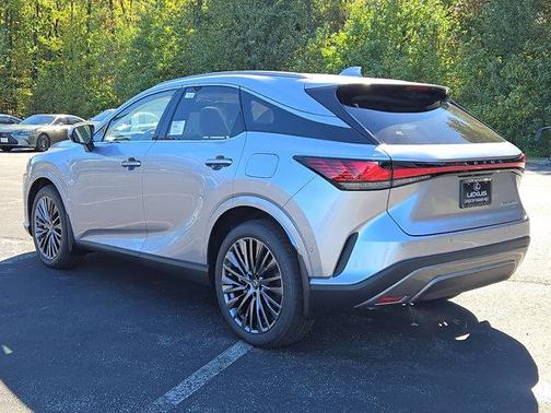 2025 Lexus RX 450h+ Base