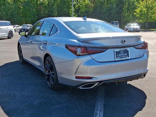 2025 Lexus ES 350 Base