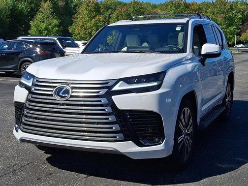 2025 Lexus LX 600 Luxury