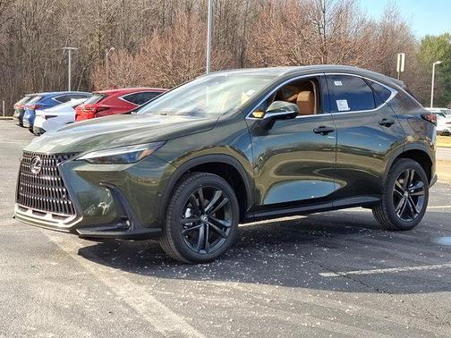 2025 Lexus NX 450h+ Luxury