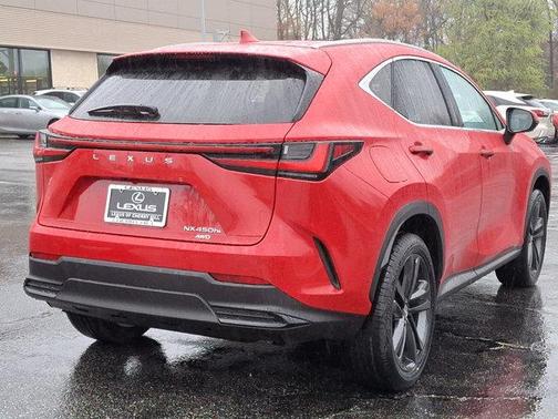 2025 Lexus NX 450h+ Luxury
