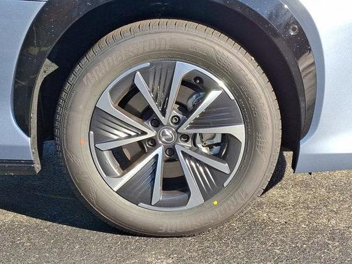 2025 Lexus RZ 450e RZ 450e Premium AWD w/18' Wheels