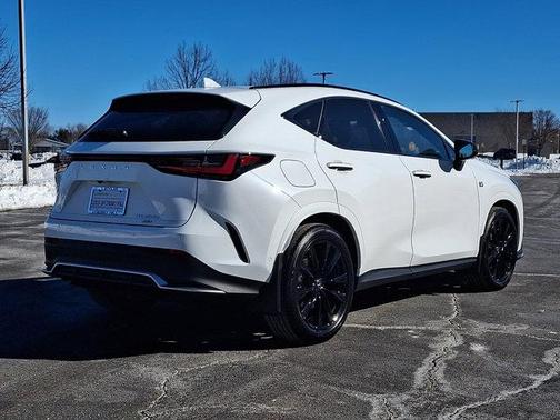 2025 Lexus NX 450h+ F SPORT Handling