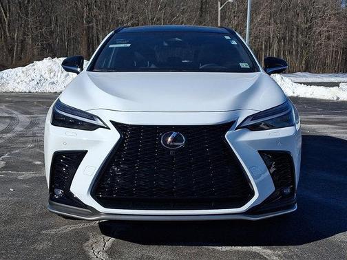 2025 Lexus NX 450h+ F SPORT Handling