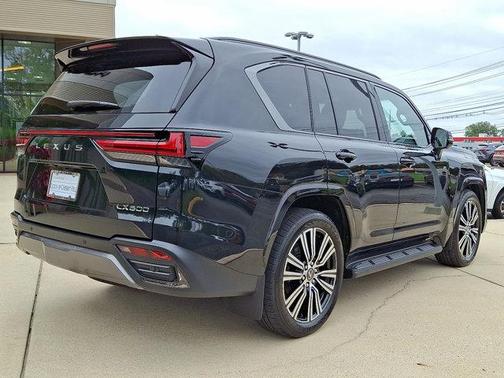 2024 Lexus LX 600 Luxury