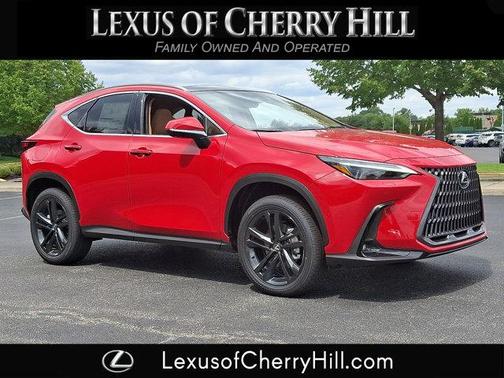 2025 Lexus NX 450h+ Luxury