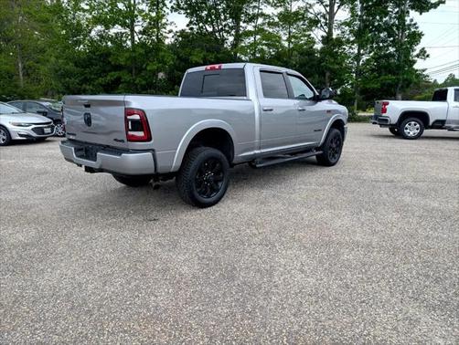 2022 RAM 2500 Laramie Crew Cab 4x4 6'4' Box